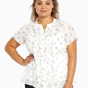 Torrid ruffle blouse with bunnies and squirles